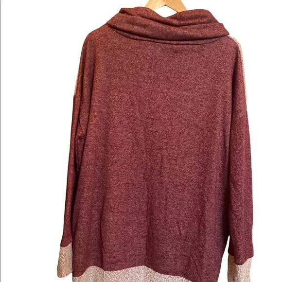 Wanna B Maroon White Turtle Neck Sweater Size Large - Picture 3 of 6